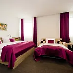 梅客斯可酒店 3*