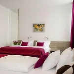 梅客斯可酒店 3*