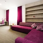 梅客斯可酒店 3*