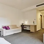 梅客斯可酒店 3*